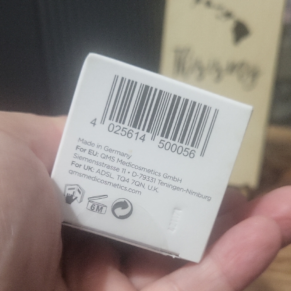 QMS Medicosmetics Day Collagen Serum -SEALED - Picture 2 of 3